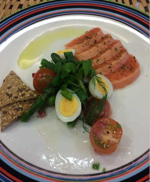 Rahalla voi ostaa ruokaa, mutta voiko rahasta keskustella kuin ruuasta?