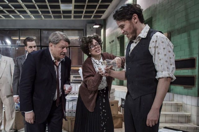 The Government Inspector, Víg Theatre-Sputnik Shipping Company