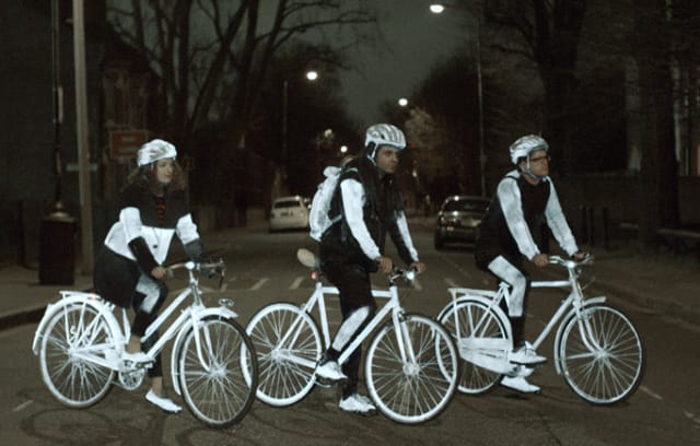 Lähtisitkö tällä staililla pyöräilemään?