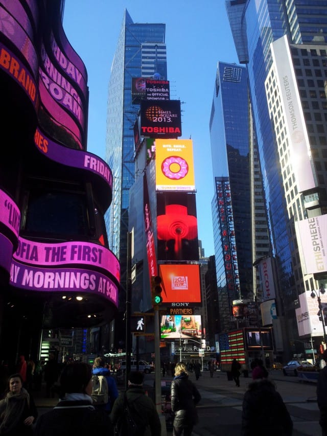 Vaikka New York onkin hieno kaupunki ja sinne menee lentoja, niin mene sinne mieluummin verkottumaan ja tekemään bisnestä shoppailun sijasta.