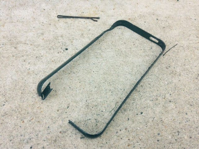 Operaattori irtisanoi myyntisopimuksen. Myyjät jäivät nuolemaan näppejään. Kuva: cc by Steven Depolo