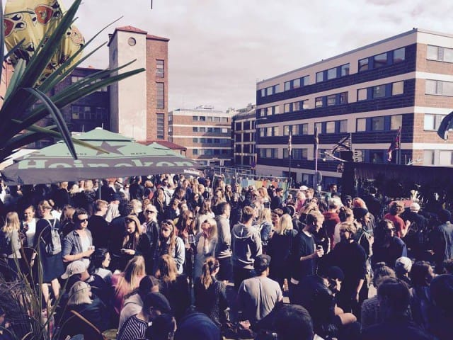 Ääniwallin sunnuntaimeininkiä.