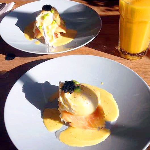 Storyn Eggs Benedict