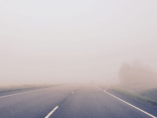 Tie jota kuljen, ei aina näy selkeästi mutta siitä huolimatta voin tänään luottavaisena kulkea sitä.