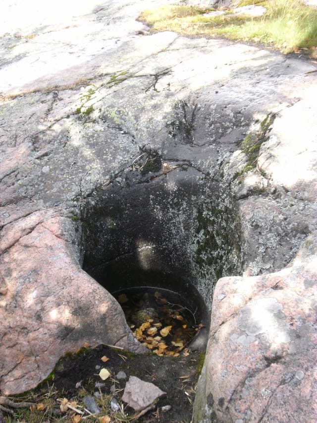 Hiidenkirnu, Lauttasaari