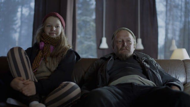 Iddo Soskolnen & Janne Reinikaisen lyhytelokuva Tuolla puolen.