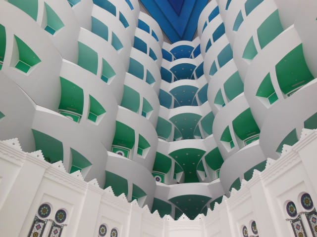 Burj Al Arab -hotelli on kokonaan yhden suunnittelijan suunnittelema.