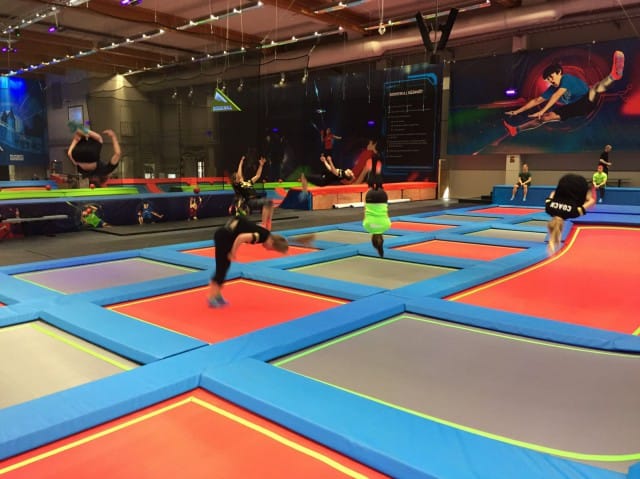 Voltteja mahtuu tekemään kerralla suuremmassakin ryhmässä.