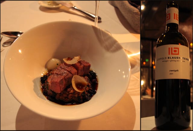 Hanhenrintaa Hauhalasta, vesihauteessa kolme tuntia 56 asteessa. / Itävaltalainen Leopold Blaunsteiner zweigelt 2011