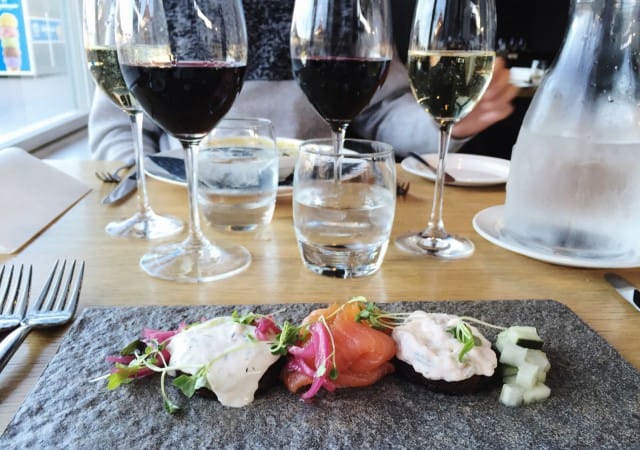 Ravintola Gotossa herkutellaan.