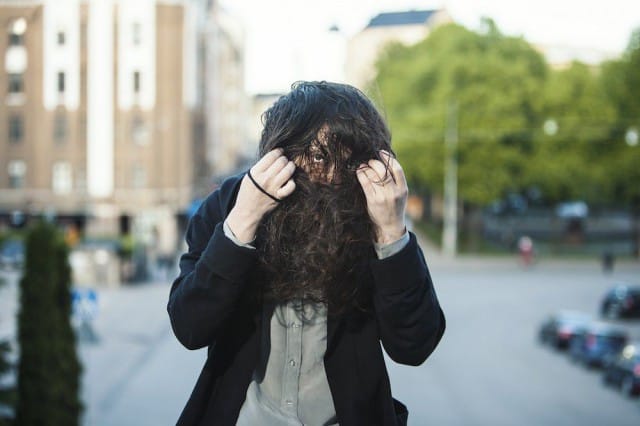 Noora Dadun FAIL kertoo ajasta, jolloin hän halusi lopettaa some-aktivismin ja kadota puutarhamökkiin.