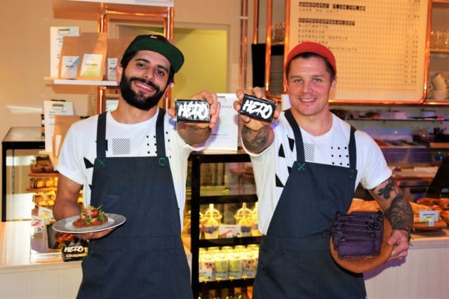 Pure Heron sankaripojat Pezhman Escandari ja Svante Spiik.