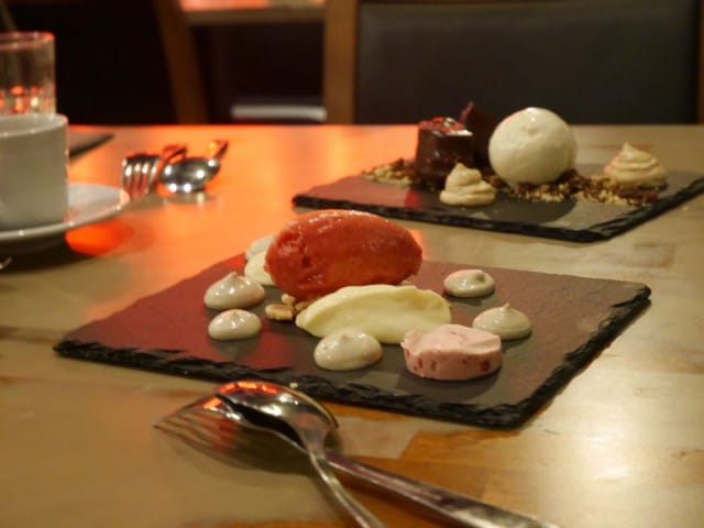 Täyden kympin jälkkärit