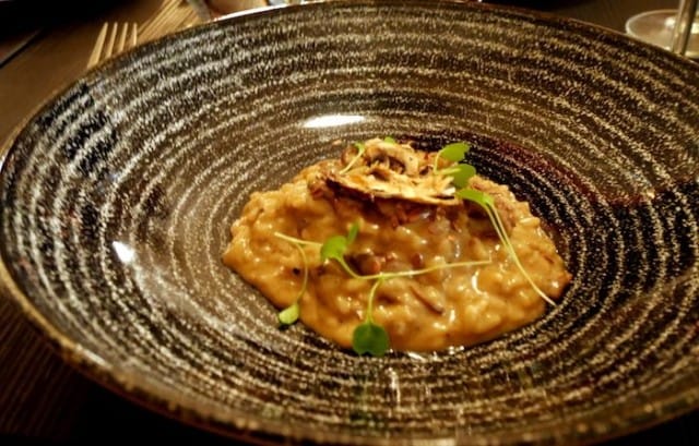 Osterivinokasrisottoa yllärinä