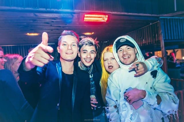 Cheek toivottaa teidät tervetulleeksi Skohaniin! Kuva: Julius Konttinen