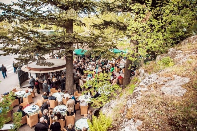 Terassilla käy vilinä!