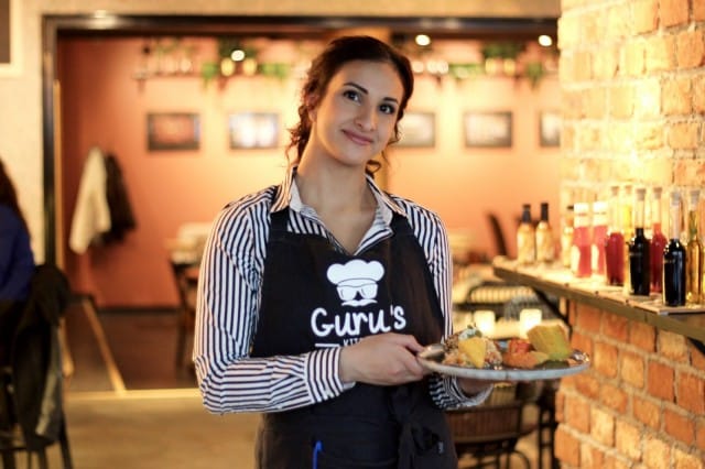 Välimerelliset maut ovat kiinnostaneet tamperelaisia siinä määrin, että Sahar Abdilla ja Gurun muulla henkilökunnalla on riittänyt tekemistä ravintolan ensimmäisinä päivinä. Ruuasta saatu palaute on ollut yksinomaan positiivista.