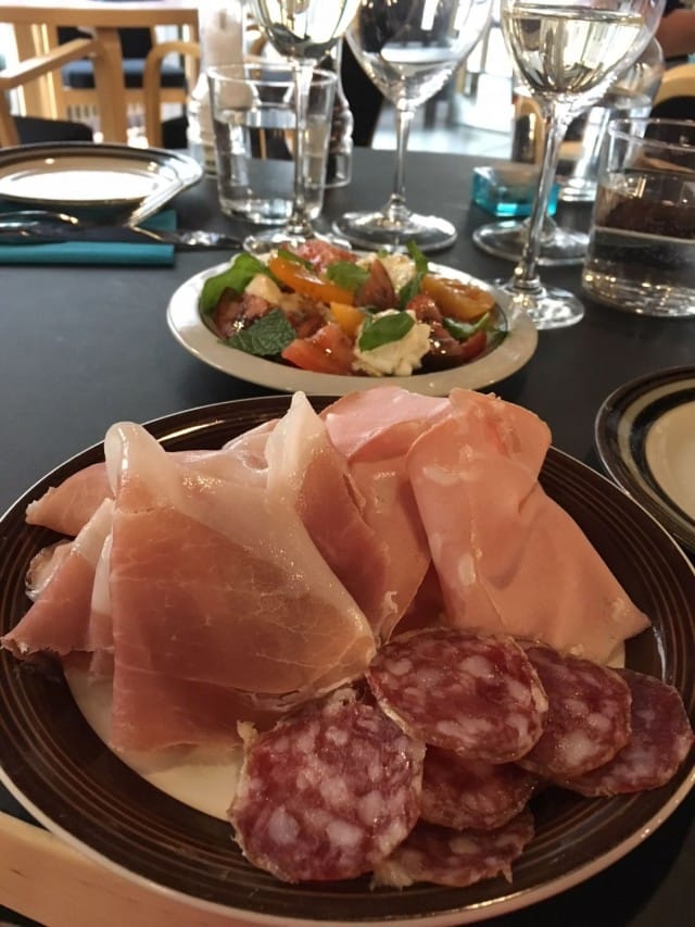 Italialaisia leikkeileitä, joita saa tilata neljässä eri koossa.