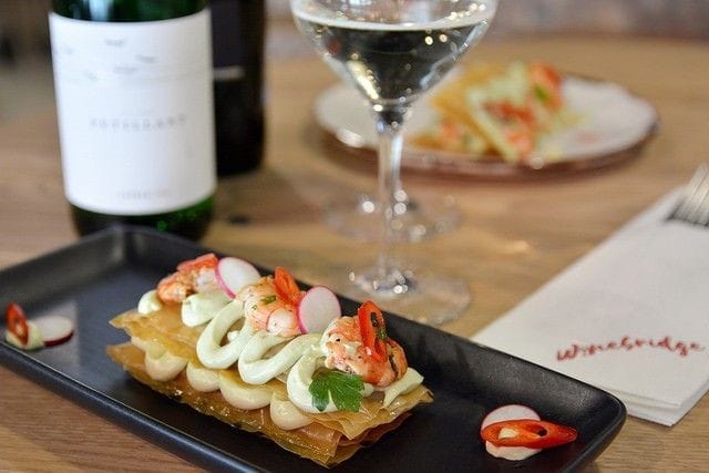 Winebridgen ruokalistat laaditaan viinien ehdoilla.