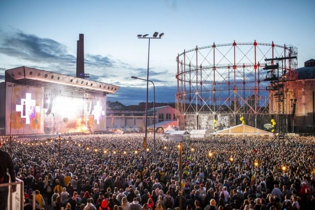 Flow'n päälavan tunnelma oli Kendrick Lamarin keikalla lämmin, vaikka ilma oli viileä.