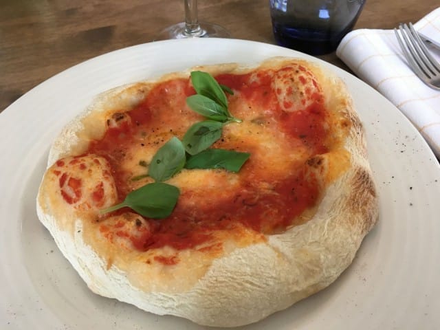 Brasserie l'amourin mozzarellapizza