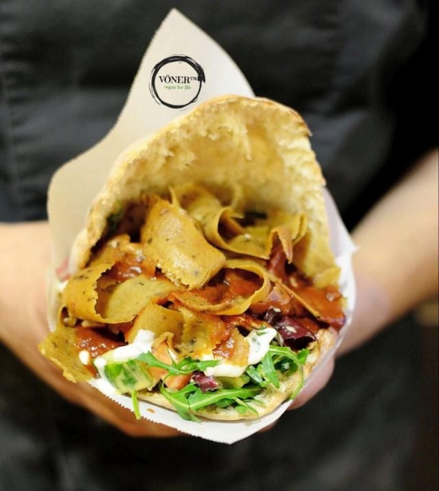 Vegaaninen vöner iski keskelle kuuminta kasvisruokabuumia.