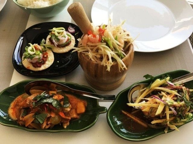 Cityn lukijat äänestivät Poompui B'staurantin Helsingin parhaaksi etniseksi ravintolaksi.