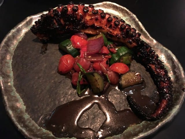 Grillattu mustekala on noussut yleisön suosikiksi.