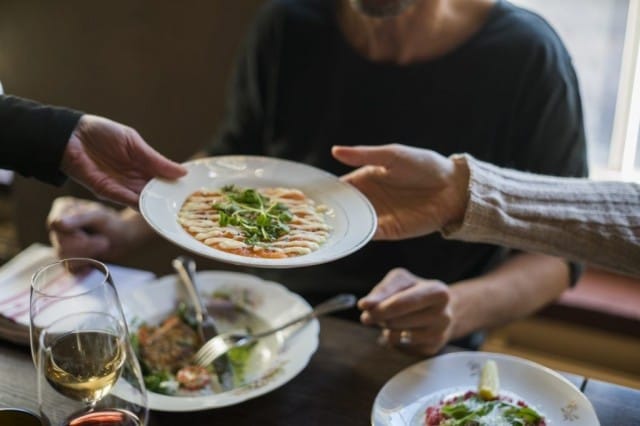 BasBasin annoksissa raaka-aineiden annetaan maistua.