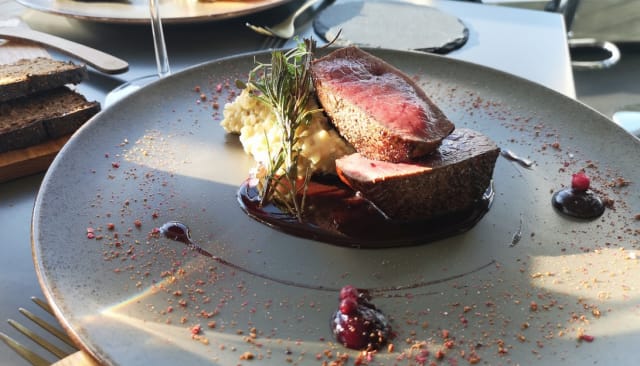 Hirveän herkullinen hirvi