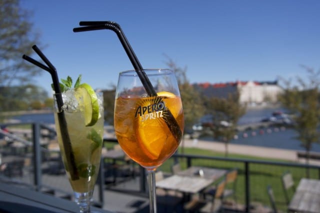 Il Gabbianon terassilla kelpaa nauttia myös raikkaita cocktaileja.