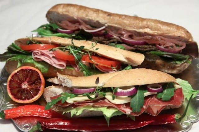 Glutique tarjoilee maanantaista lauantaihin gluteenitonta aamiaista.