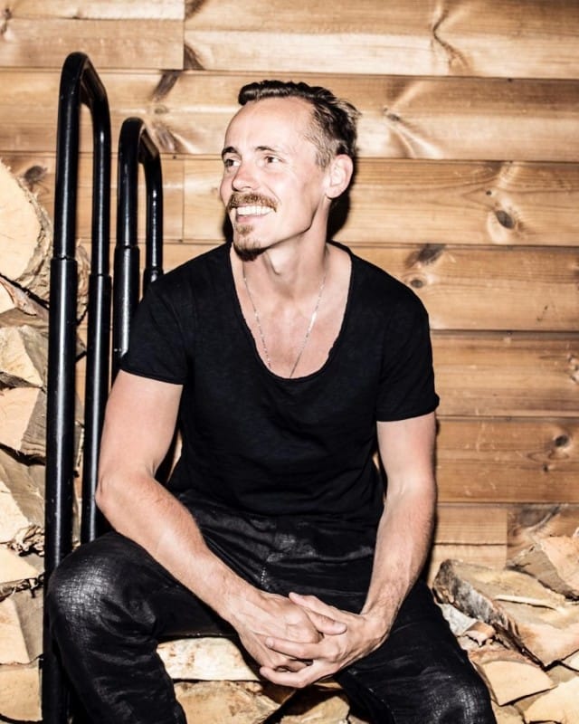 Jasper Pääkkönen pitää huolen, että Löylyssä tarjotaan vain vastuullisesti pyydettyä kalaa.