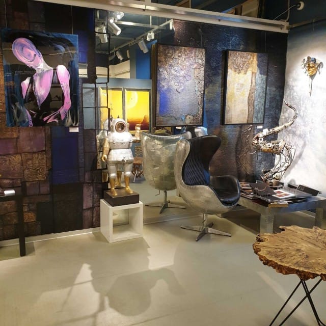 Erartan museomyymälästä voi ostaa nykytaidetta myös kotiin.