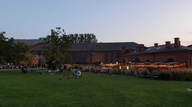 Uuden Hollannin puistossa järjestetään erilaisia tapahtumia.