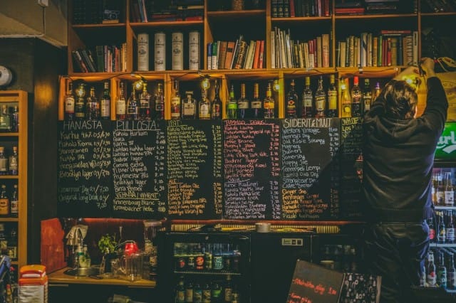 Casper Salmela pyrkii keksimään jatkuvasti uutta kivaa asiakkaille.