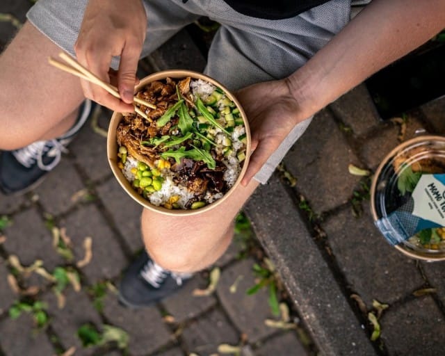 Momotoko sai ramenannoksensa myyntiin kymmenkuntaan pääkaupunkiseudun LIDL-myymälään.