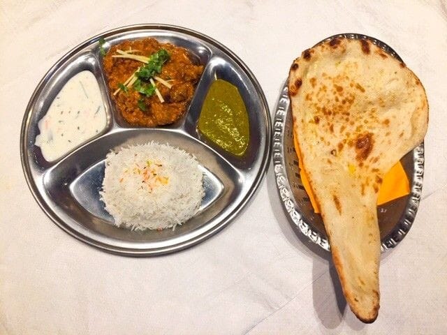 Nepalilainen ravintola Kasturi Mäkelänkadulla tarjoaa maukkaita ja raikkaita annoksia.