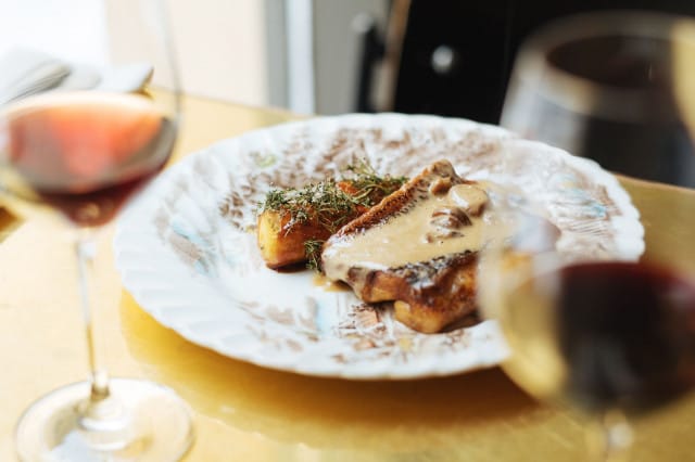 Kuurnan bistroherkkuja pääsee nauttimaan myös kotona.