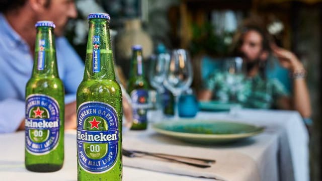 Heineken-baari avataan yhteistyössä Hartwallin kanssa.