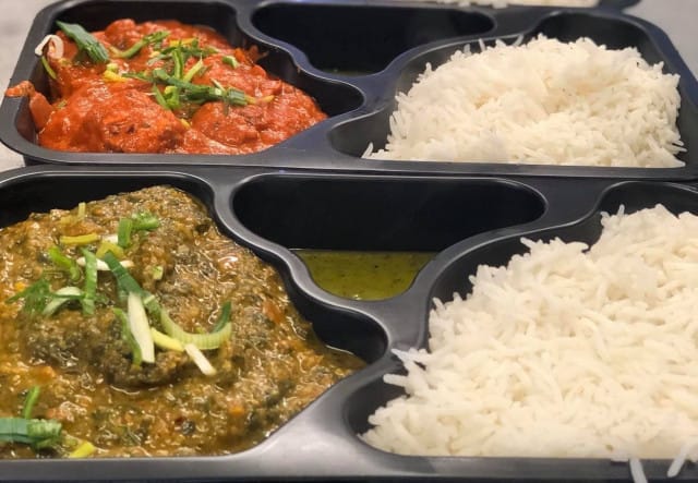 Everest Dinen herkkuja voit nauttia joko paikan päällä tai ottaa mukaan.