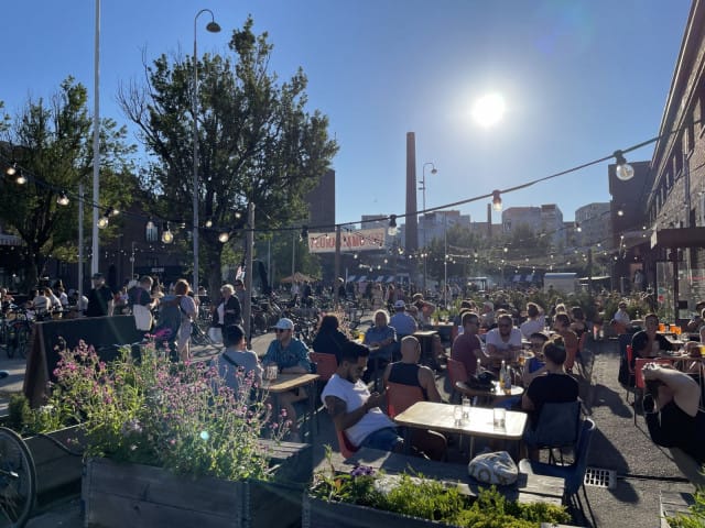 Terasseja löytyy Teurastamolta joka lähtöön.