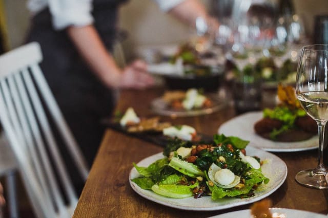 Kuoressa kasvikset näyttelevät pääosaa.