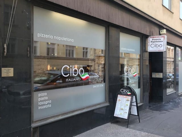 Napolilaista pizzaa saa nyt Lönnrotinkadulta.