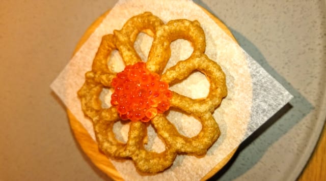 Hapanjuurirosetti mädillä