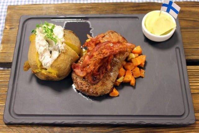 Lihaisat herkut ovat Zetorin ykköstuotteita.