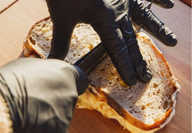 Yrittäjät ovat avoimia kaikille mahdollisuuksille, joita tulevaisuus tuo tullessaan.