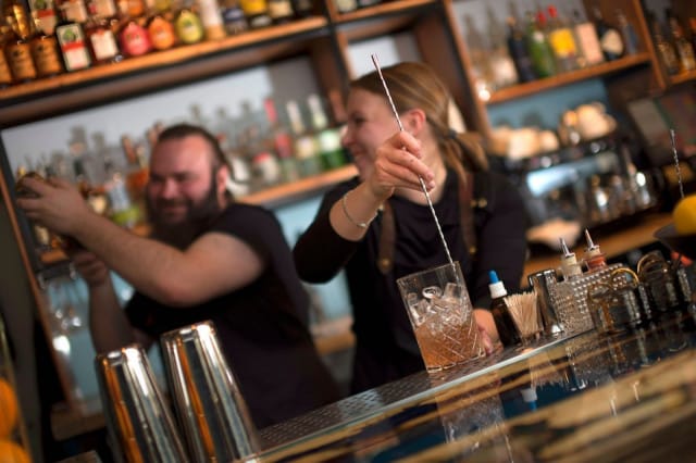 Baston toimii niin after workeihin kuin illanistujaisiin.