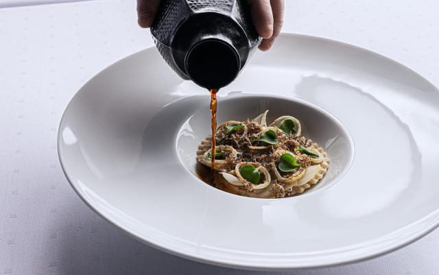 W30-ravintolan menu hivelee kaikkia aisteja!