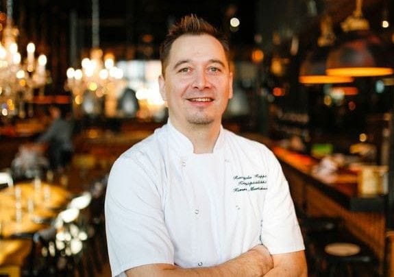 Keittiöpäällikkö Kimmo Martiskainen.